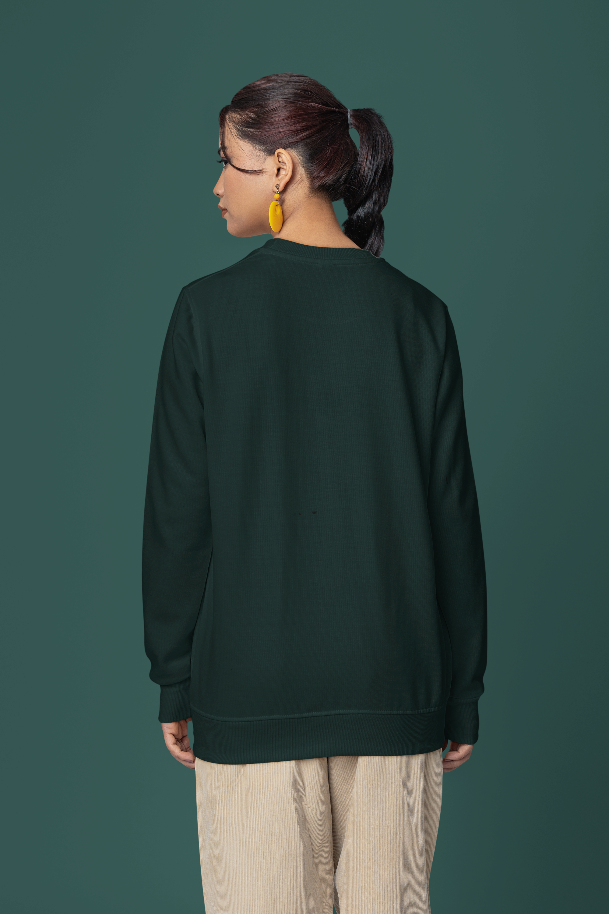 Women Sweatshirt/Bottle Green Modern Design for Effortless Fashion