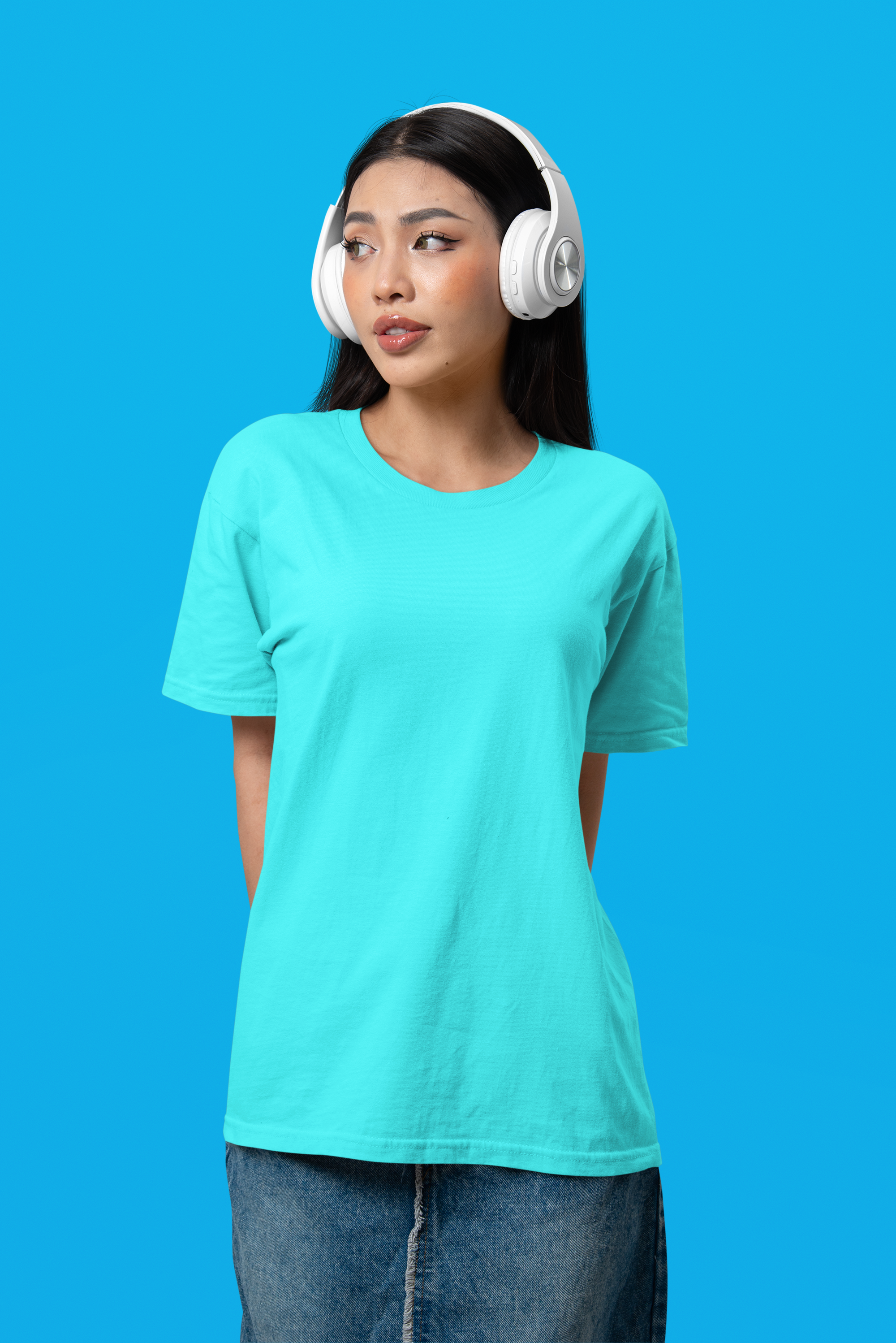 Women's Plain Blue Diamond Crew Neck T-Shirt